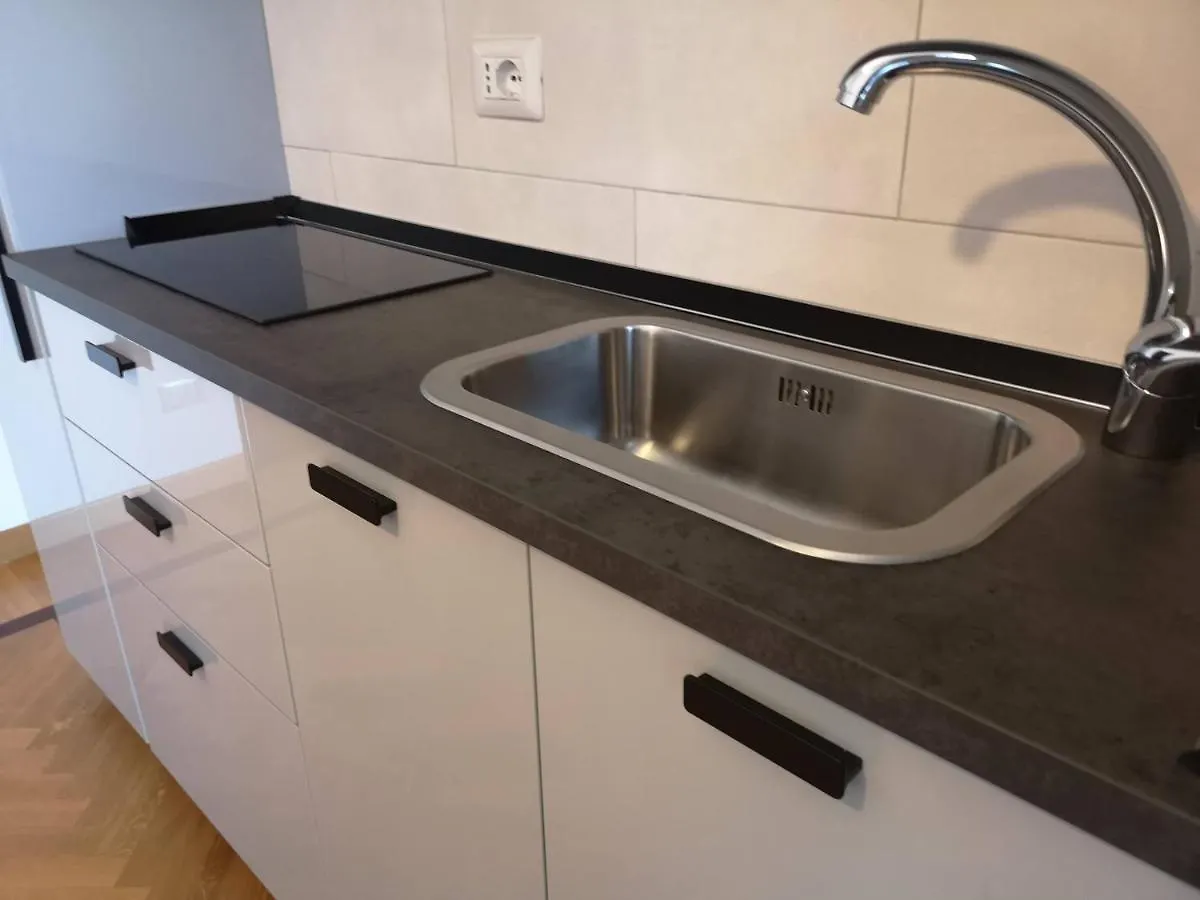 Pergolesi Apartments Milan