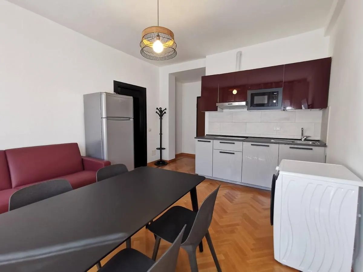 Pergolesi Apartments Milan Italy