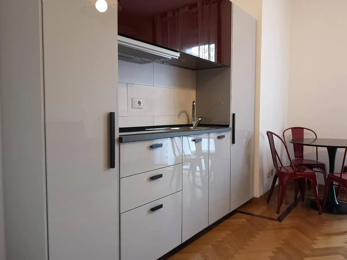 Pergolesi Apartments Milan Italy